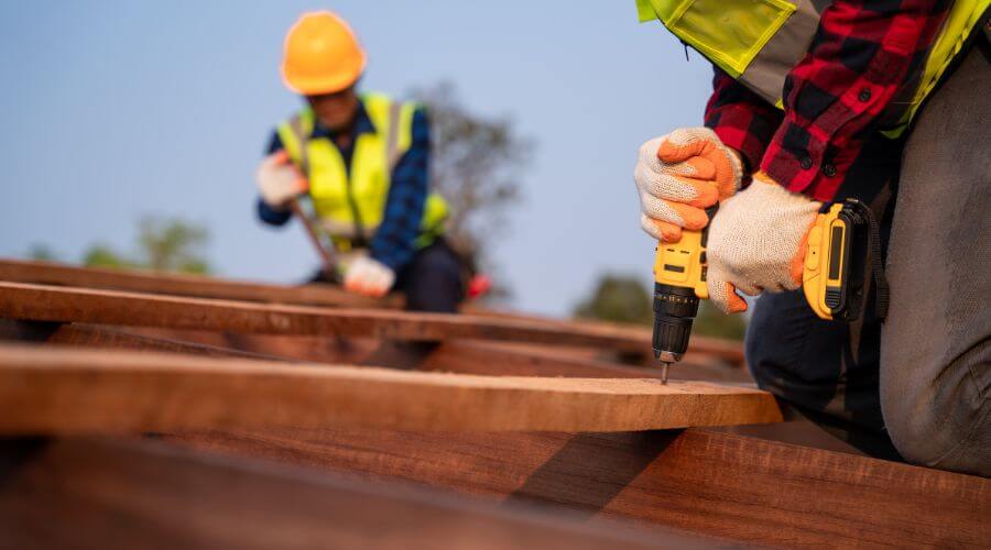 Professional residential roofers in Warrenton, OR